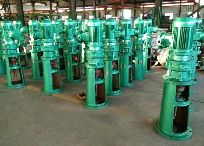 The stock of vertical mud agitators from DC Solid control 