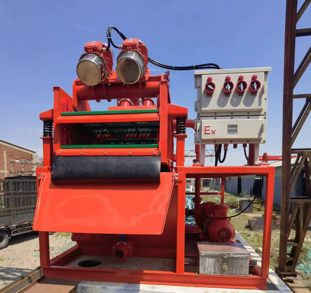 Improving Efficiency with a Drilling Mud Recycling System
