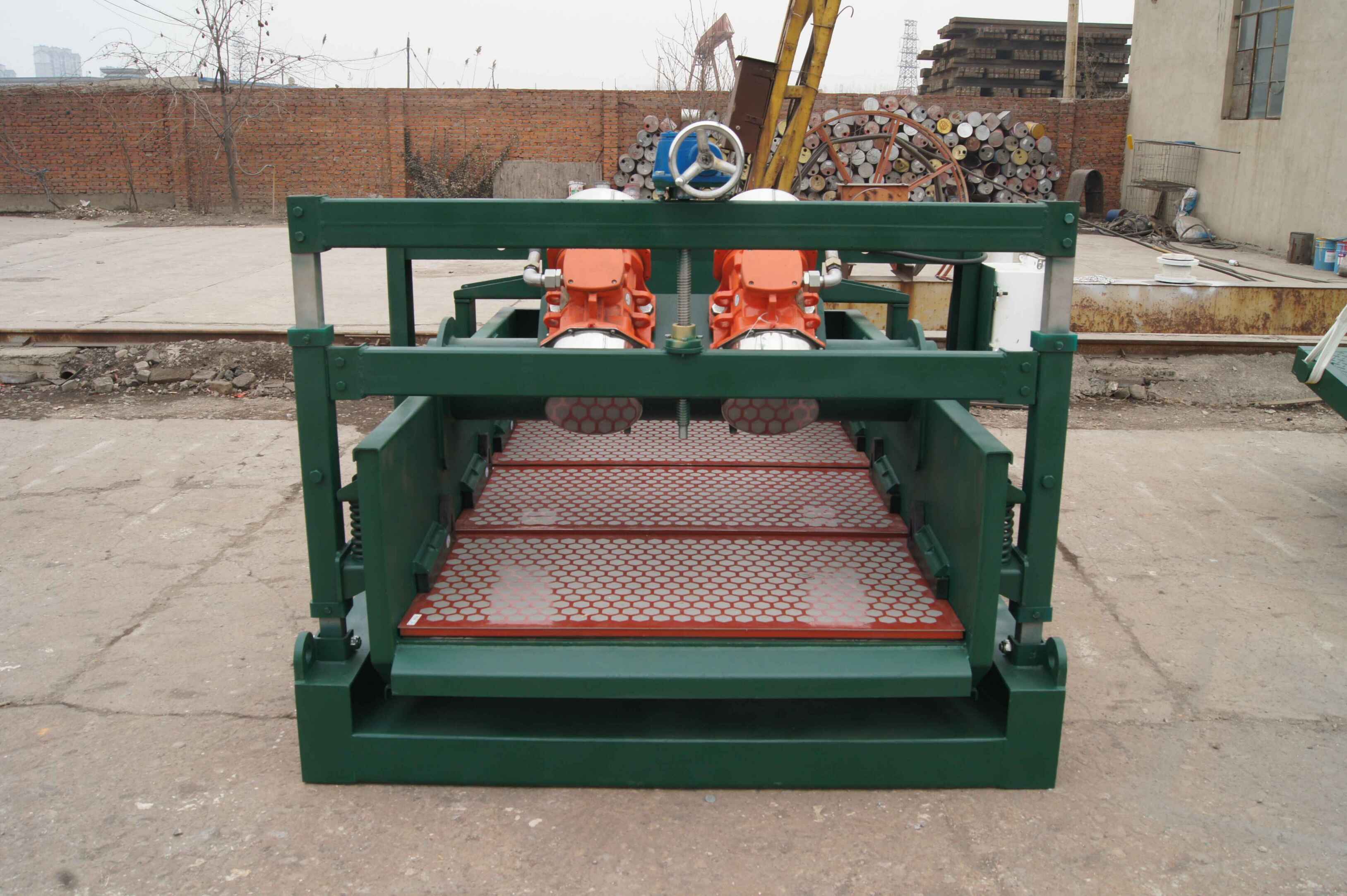 China Drilling Mud Linear Motion Shale Shaker Supplier 